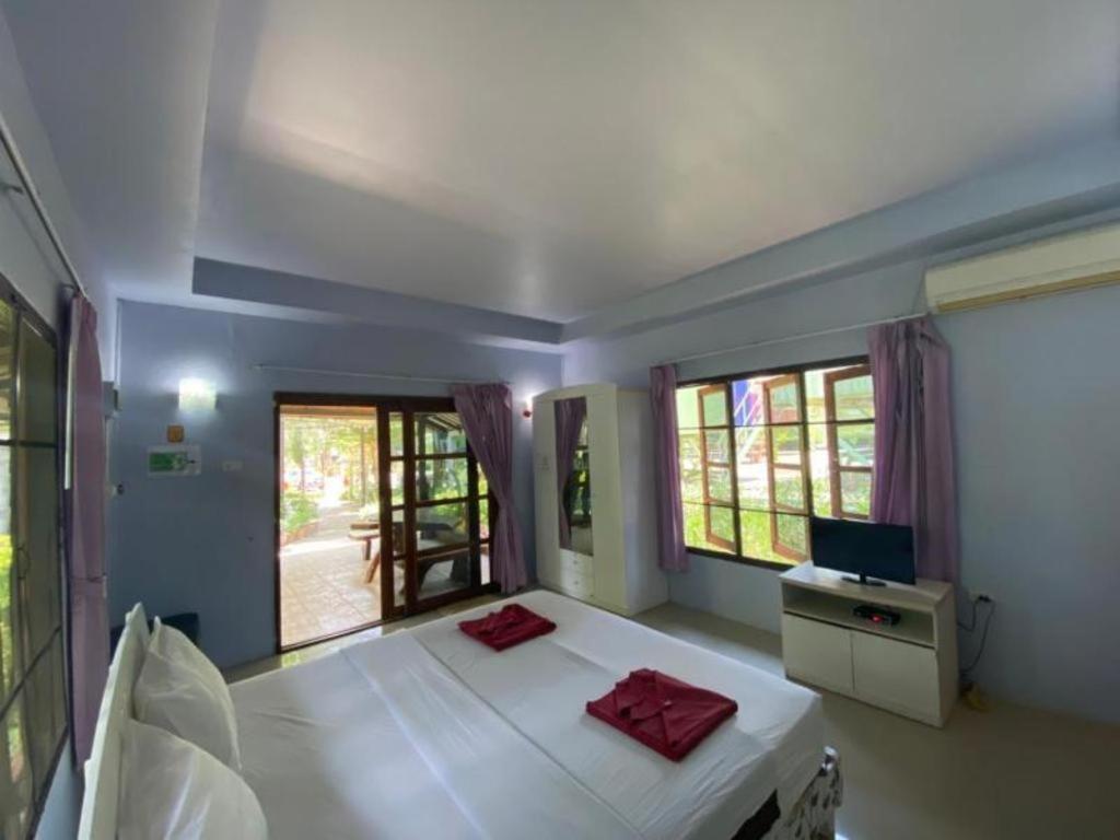 Oyo 966 Boss Khaoyai Hotell Ban Bung Toei Exteriör bild