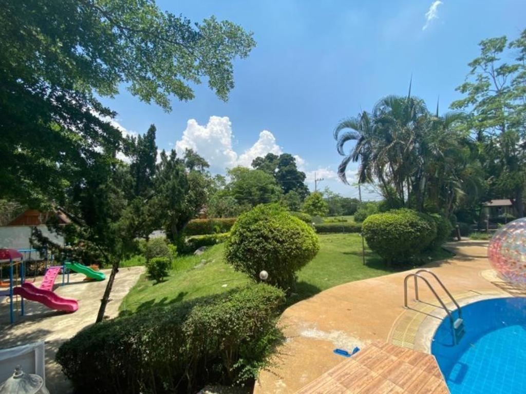 Oyo 966 Boss Khaoyai Hotell Ban Bung Toei Exteriör bild