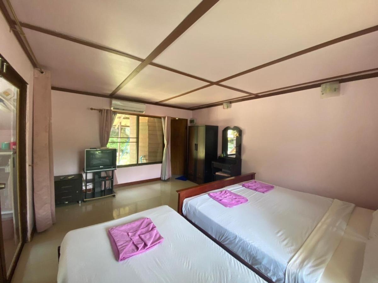 Oyo 966 Boss Khaoyai Hotell Ban Bung Toei Exteriör bild