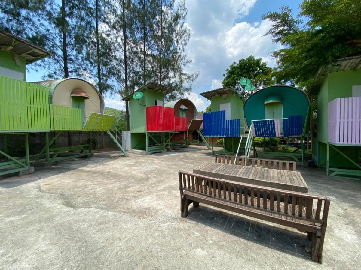 Oyo 966 Boss Khaoyai Hotell Ban Bung Toei Exteriör bild